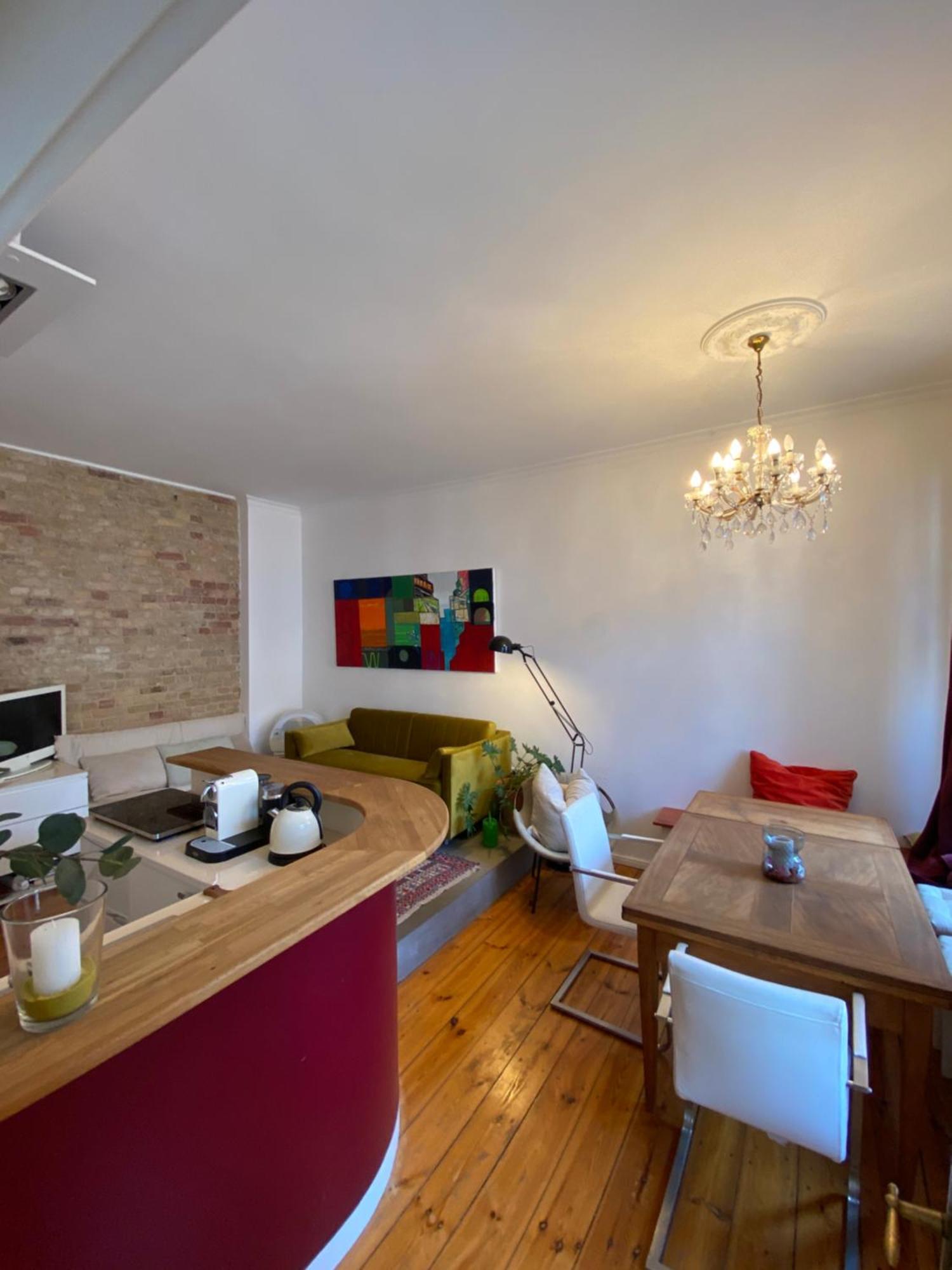 Appartement Beautiful Popular Area *